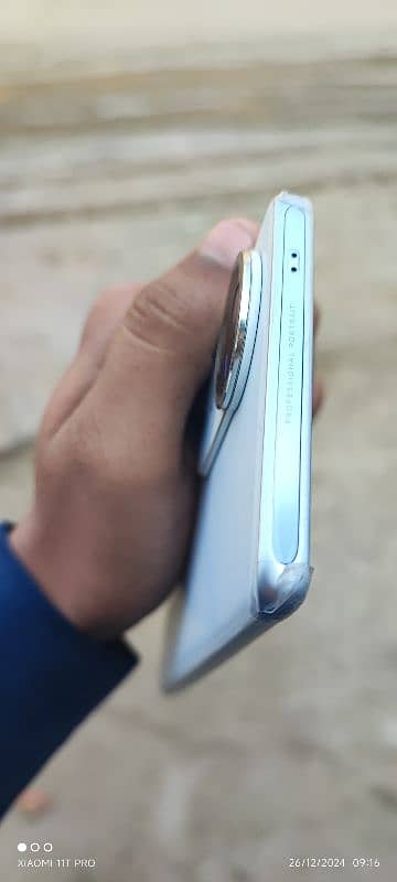 vivo v40 (03336978333) connect me 2