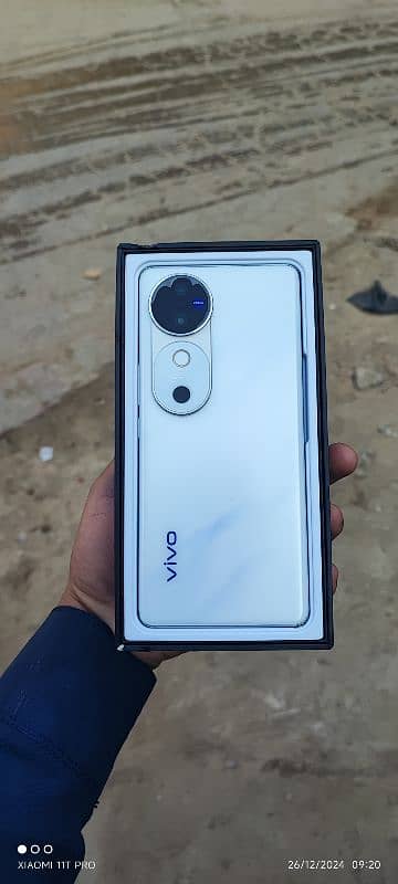 vivo v40 (03336978333) connect me 15