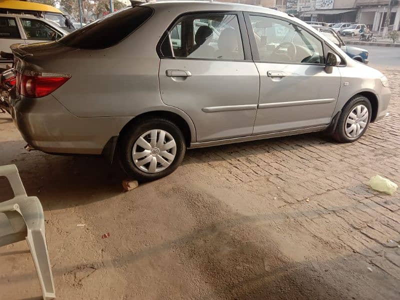 Honda City IDSI 2006 6