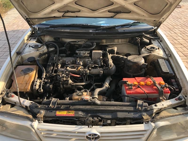 Toyota Corolla 2.0 D 2001 12