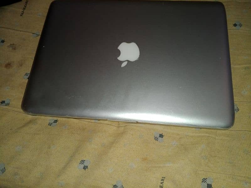 MacBook pro 5