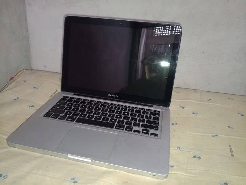 MacBook pro 7