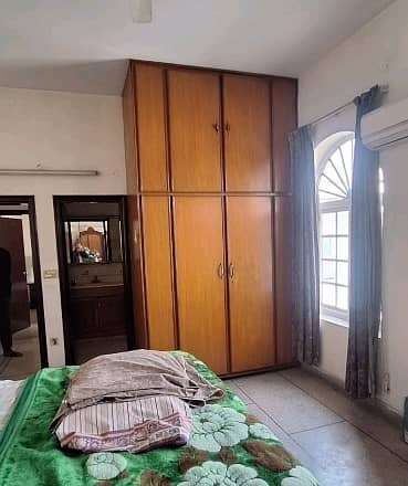 Furnished 10 Marla House Available In Allama Iqbal Town - Kamran Block For sale 17