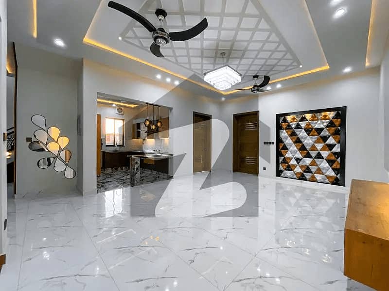 10 Marla Exquisite Designer House For Rent In Tulip Block Bahria Town Lahore 4