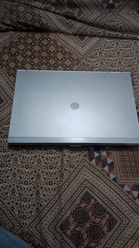 HP 8470 Laptop good condition 3