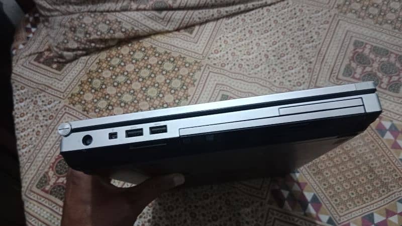 HP 8470 Laptop good condition 5