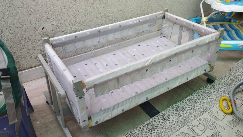 baby swing cot 0