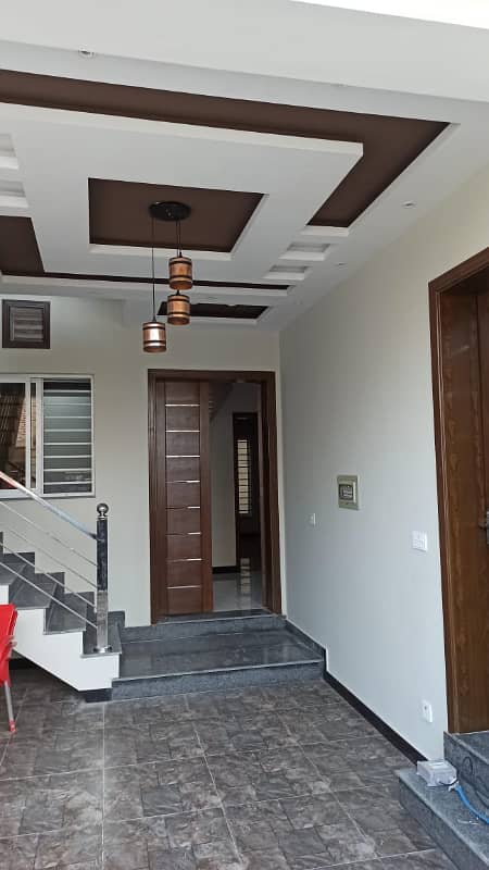 5 MARLA BRAND NEW HOUSE FOR SALE in FAISAL TOWN BLOCK C 6