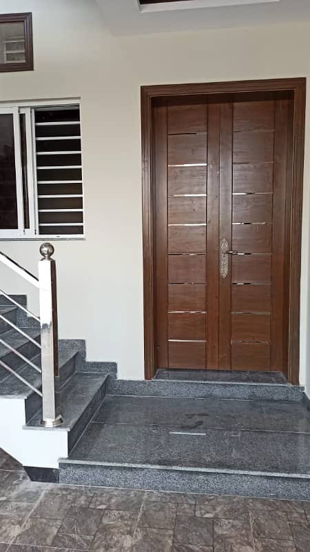 5 MARLA BRAND NEW HOUSE FOR SALE in FAISAL TOWN BLOCK C 23