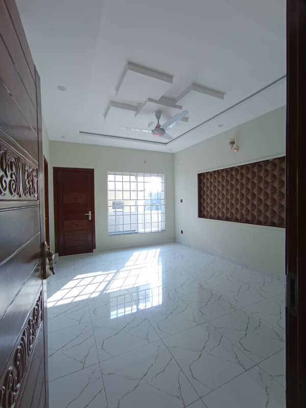 8 MARLA BRAND NEW HOUSE FOR SALE in FAISAL TOWN BLOCK A 11