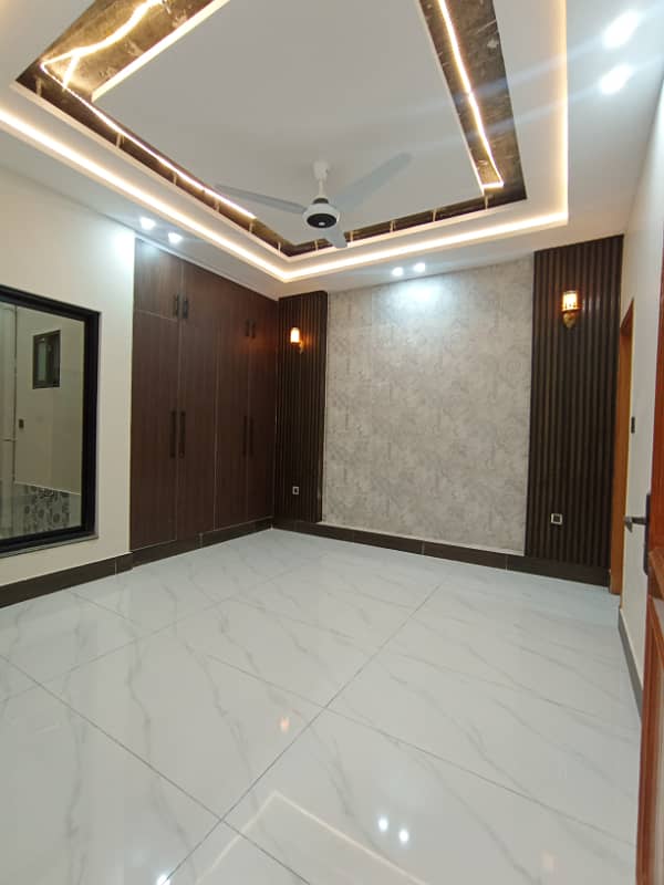 8 MARLA BRAND NEW HOUSE FOR SALE in FAISAL TOWN BLOCK A 6