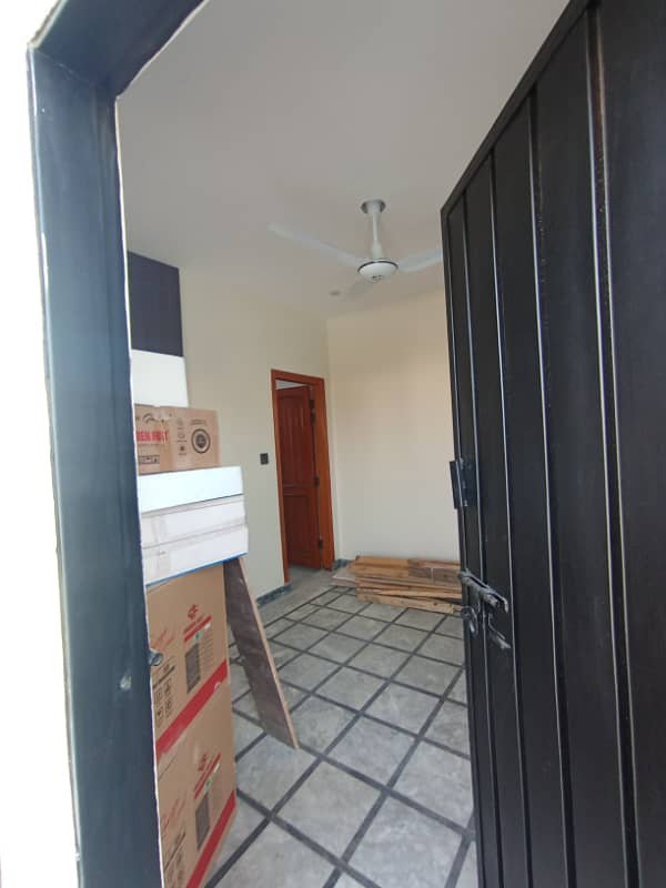 8 MARLA BRAND NEW HOUSE FOR SALE in FAISAL TOWN BLOCK A 17