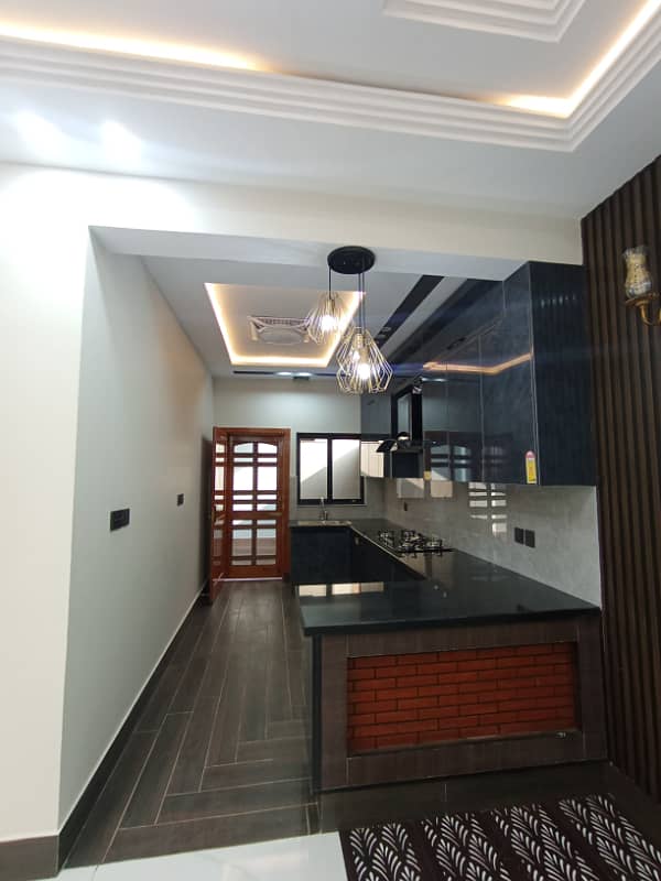 8 MARLA BRAND NEW HOUSE FOR SALE in FAISAL TOWN BLOCK A 33