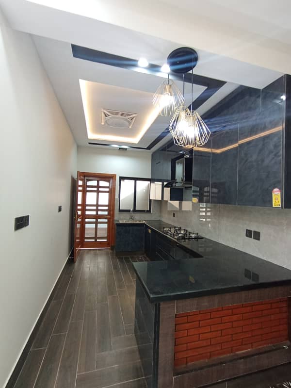 8 MARLA BRAND NEW HOUSE FOR SALE in FAISAL TOWN BLOCK A 47