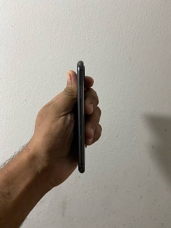 iPhone X 64 GP PTA approved brand new phone 5