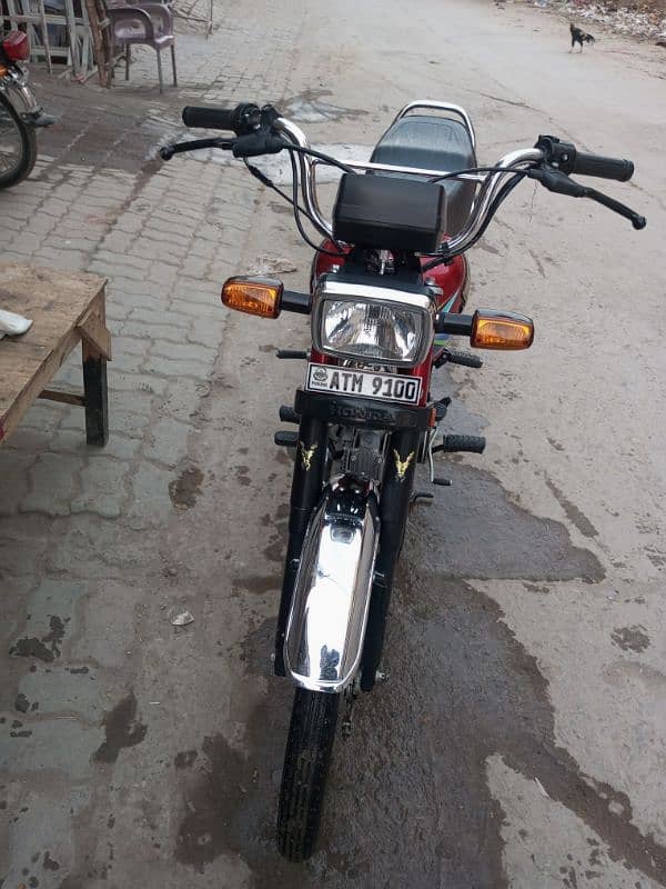 Honda 70 red colour for sale 4