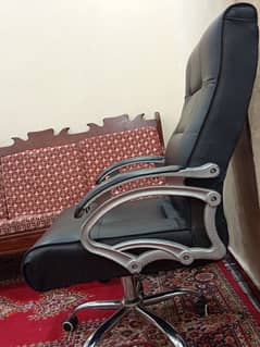 Office Chair for Sale in Condition