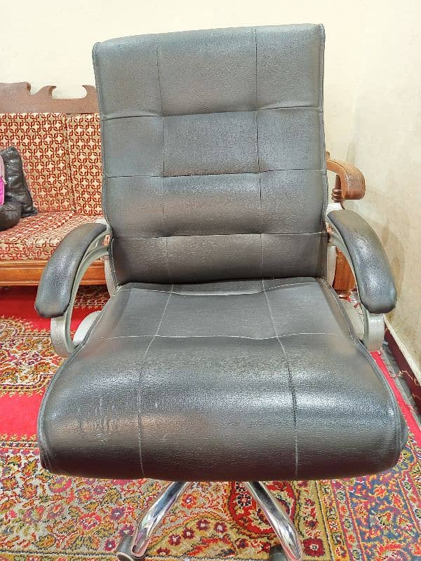 Office Chair for Sale in Condition 3