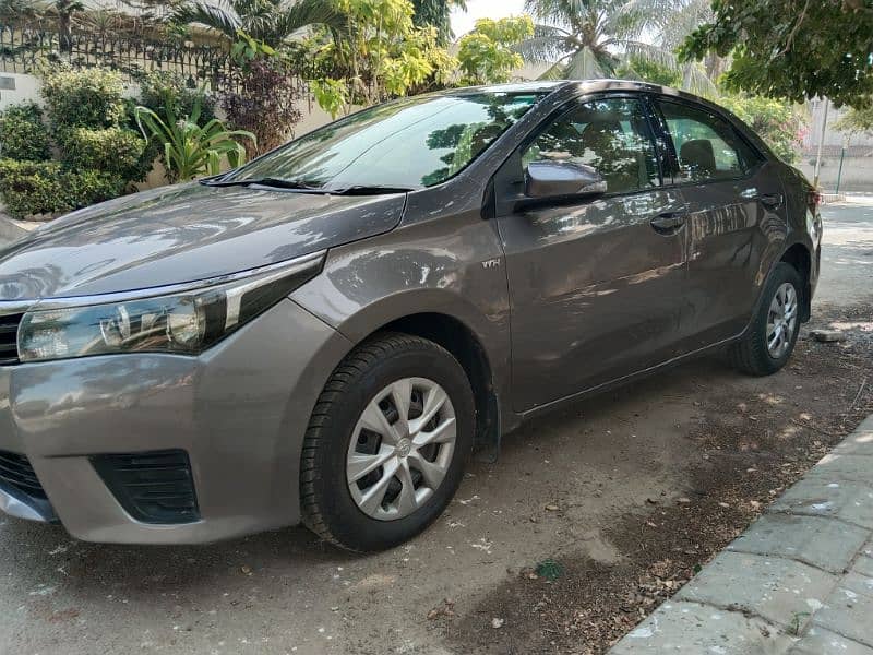 Toyota Corolla GLI 2016 Automatic 3