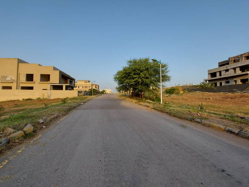 1 Kanal Top-Heighted Plot in P Block, Bahria Town Phase 8 All Dues Clear 3