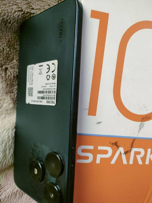 Sell Mobile Tecno spark 10 4