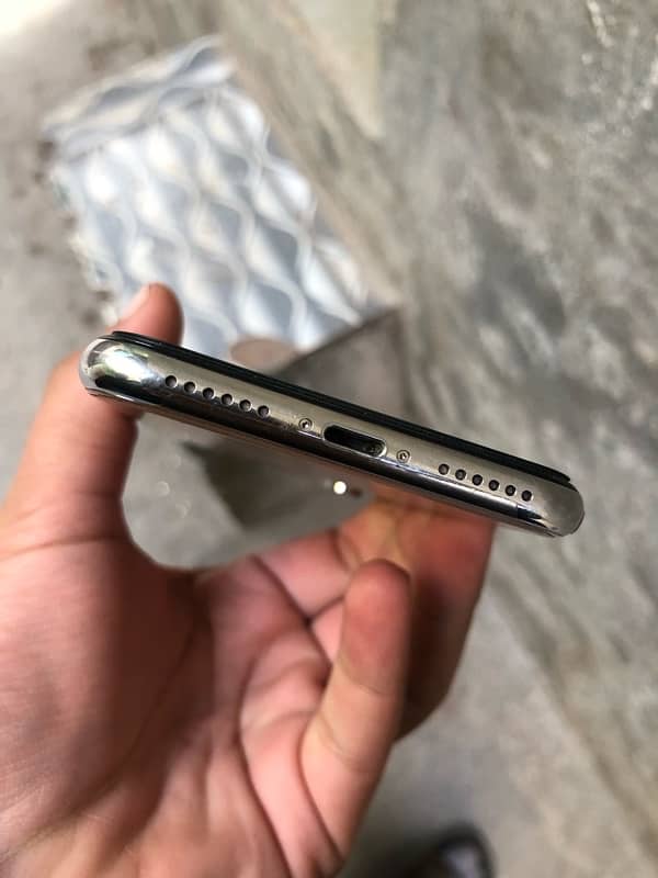 iPhone x 64 Gb Non pta jv 4