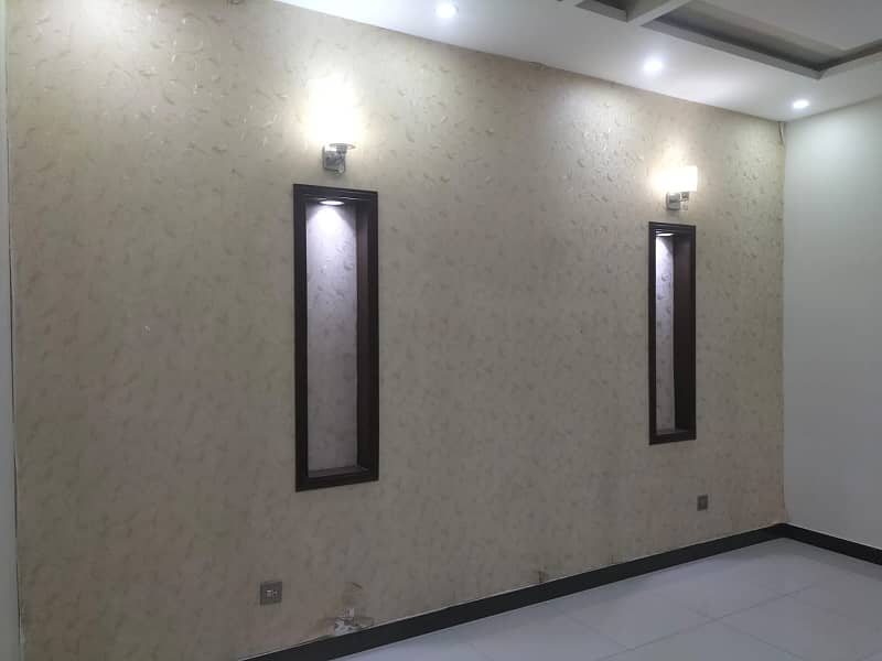 8 Marla House For Sale In Bahria Town Lahore 8