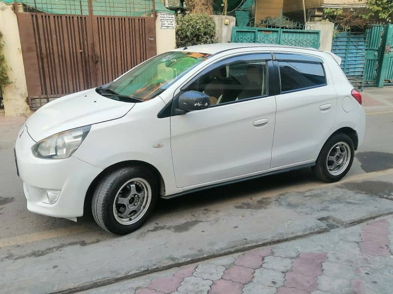 Mitsubishi Mirage automatic car 22km fuel average b/t vitz or mira 2