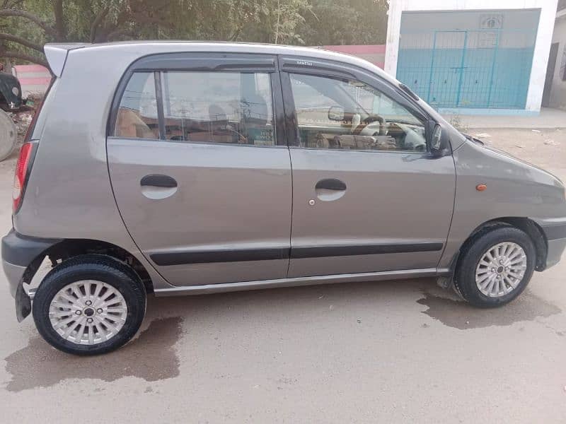 Hyundai Santro Executive 2004 13