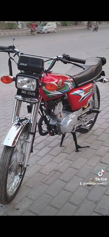 Honda 125 Model 2023 Total geniun 0