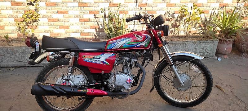 Honda 125 Model 2023 Total geniun 1