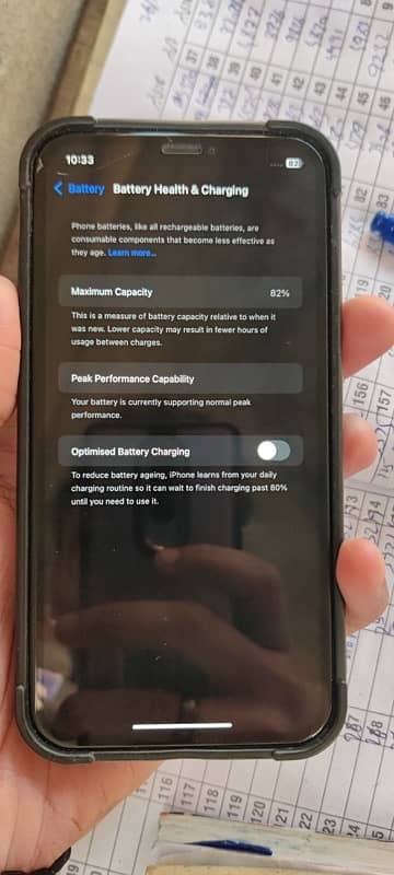 IPhone Xr waterpack 64 gb jv battery health 82% just sides ruff 0