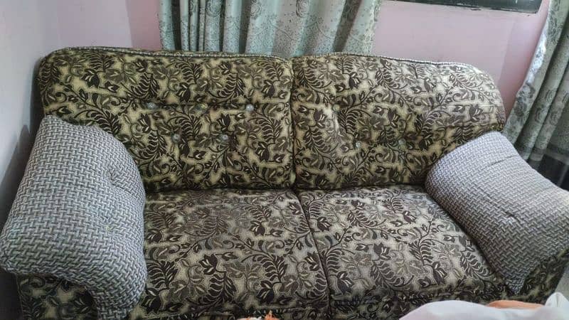 urgent sofa sale 2 seater unique design 0