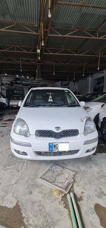 Toyota Vitz 2005 1