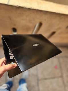 ASUS Core i5 5th Gen touch with 360 rotation