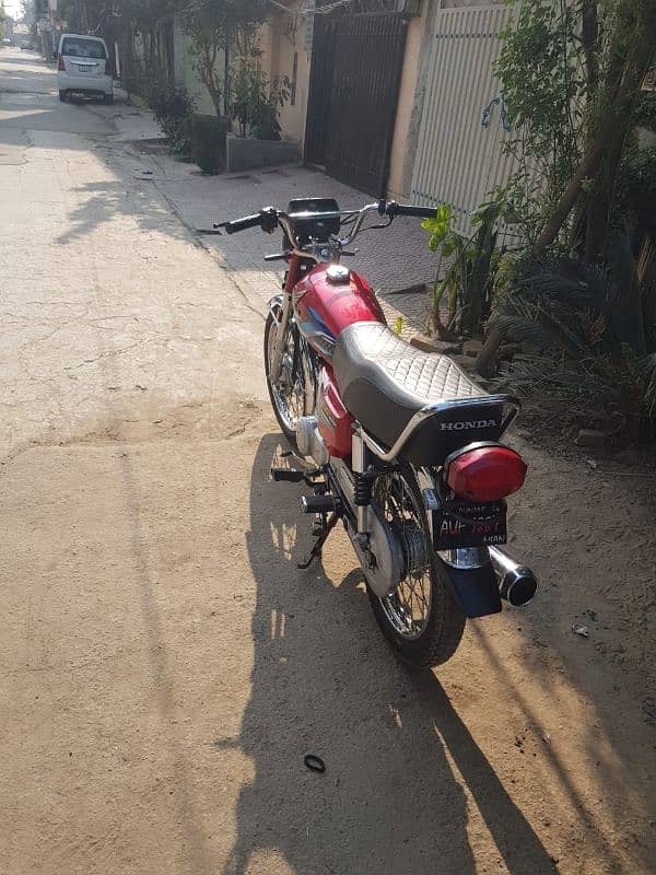 honda 125  2024 6