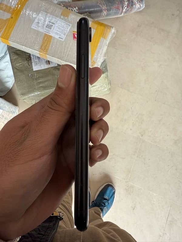 iphone XR HK Pta Approved 1