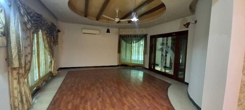 2Knaal Sprat gate 3bed with drawing Dining upper portion for rent in dha phase 2 3