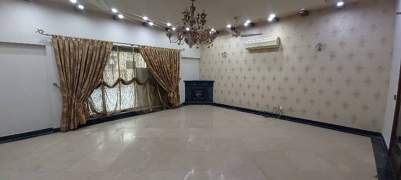 2Knaal Sprat gate 3bed with drawing Dining upper portion for rent in dha phase 2 4