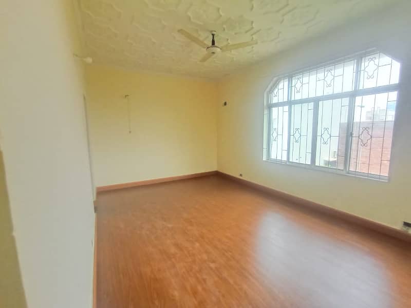 2Knaal Sprat gate 3bed with drawing Dining upper portion for rent in dha phase 2 19