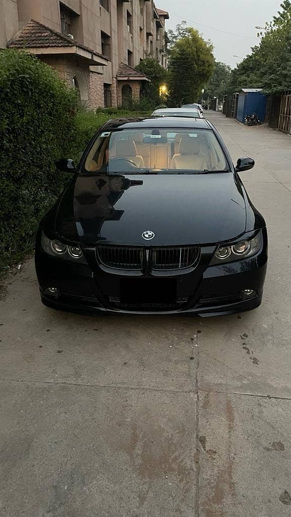 BMW 320i 2006/2008 Model Excellent Condition 0