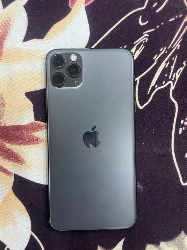 iphone 11 Pro Max 64GB PTA Approved Faceid active True Tone Active 10