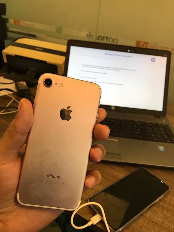 iPhone 7 pta battery change  baqi all ok 5