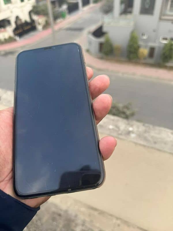 iPhone xs max 512gb pta approved for sale 1