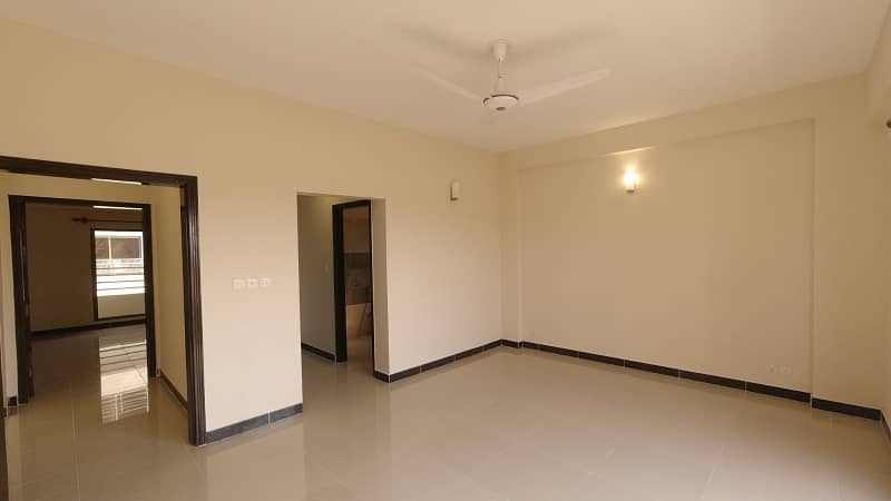 Askari 5 - Sector J Flat Sized 2741 Square Feet 0