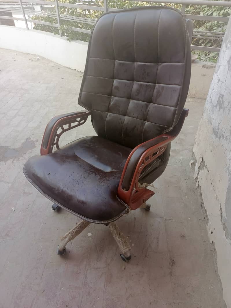 Office/study chair 4