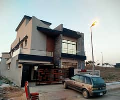 Bahria town, 10 Marla double unit house 6 beds with attached baths outstanding location gas installed on investor rate