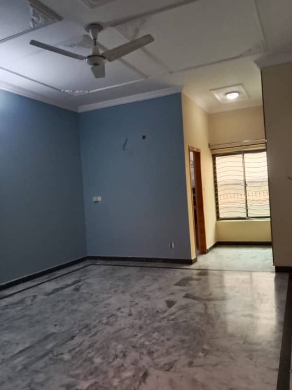 40x80 upper portion for rent in G-15 Islamabad 11