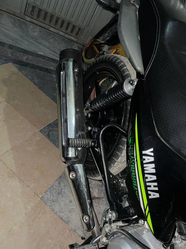 *Yamaha YBR 125G Model 2024 [ TOTAL GENIUN]* 6