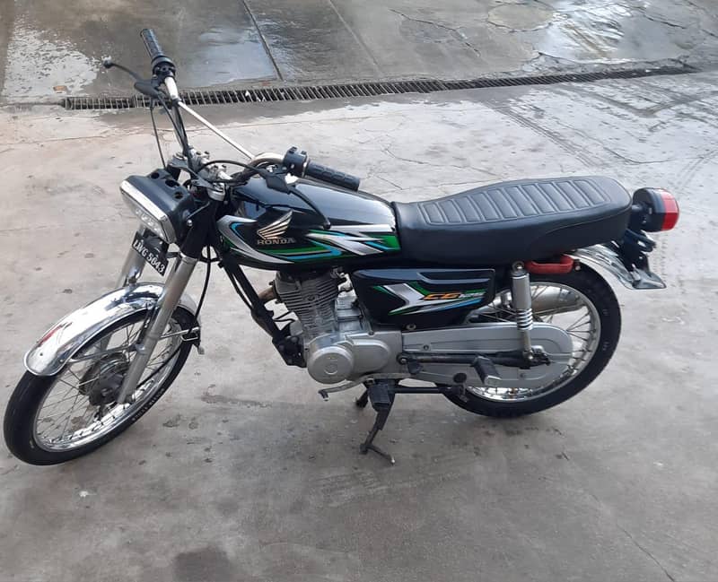 Urgent sale Honda 125 1